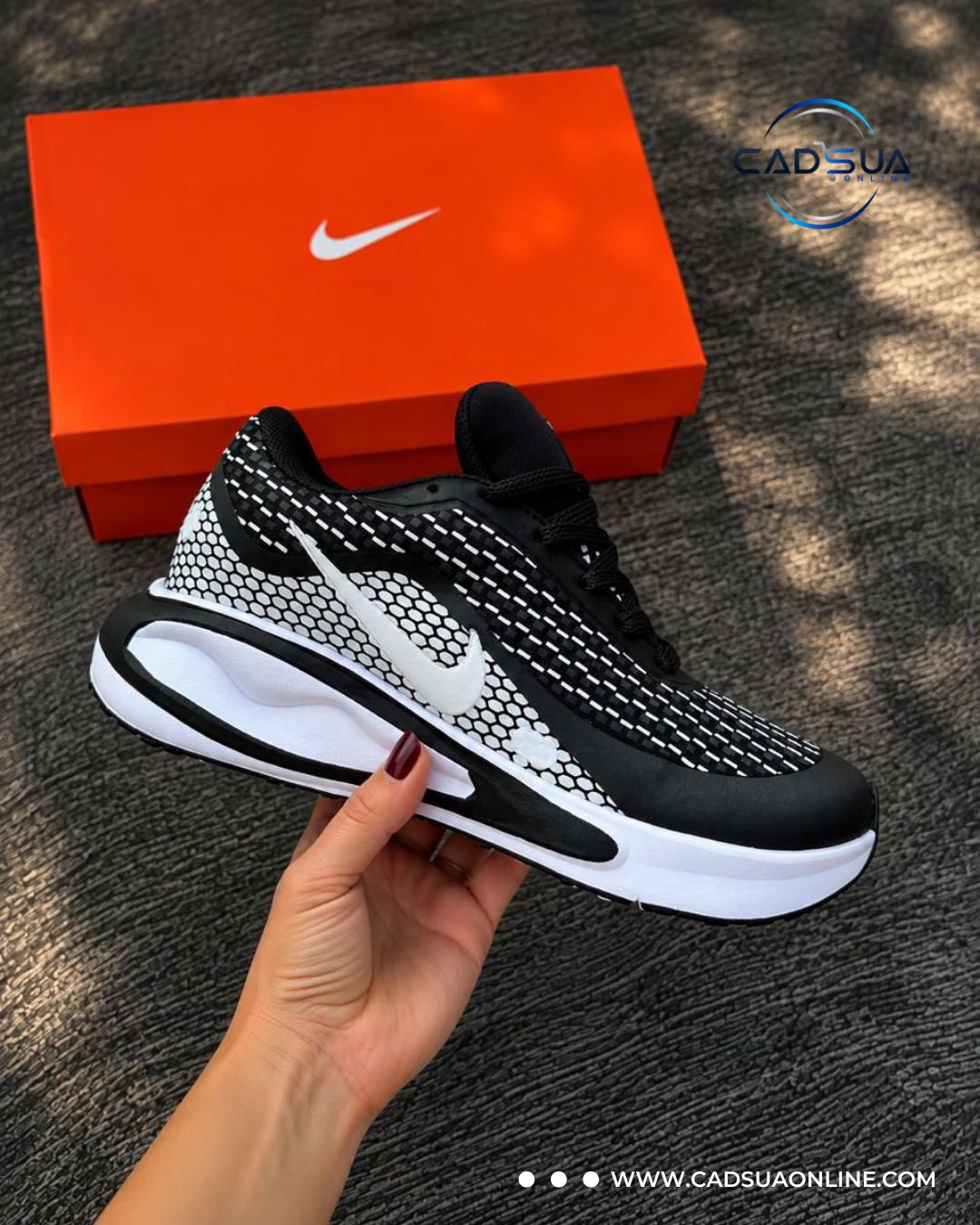 Tenni New Nike